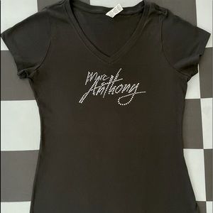 Brand new women’s large Marc Anthony t shirt